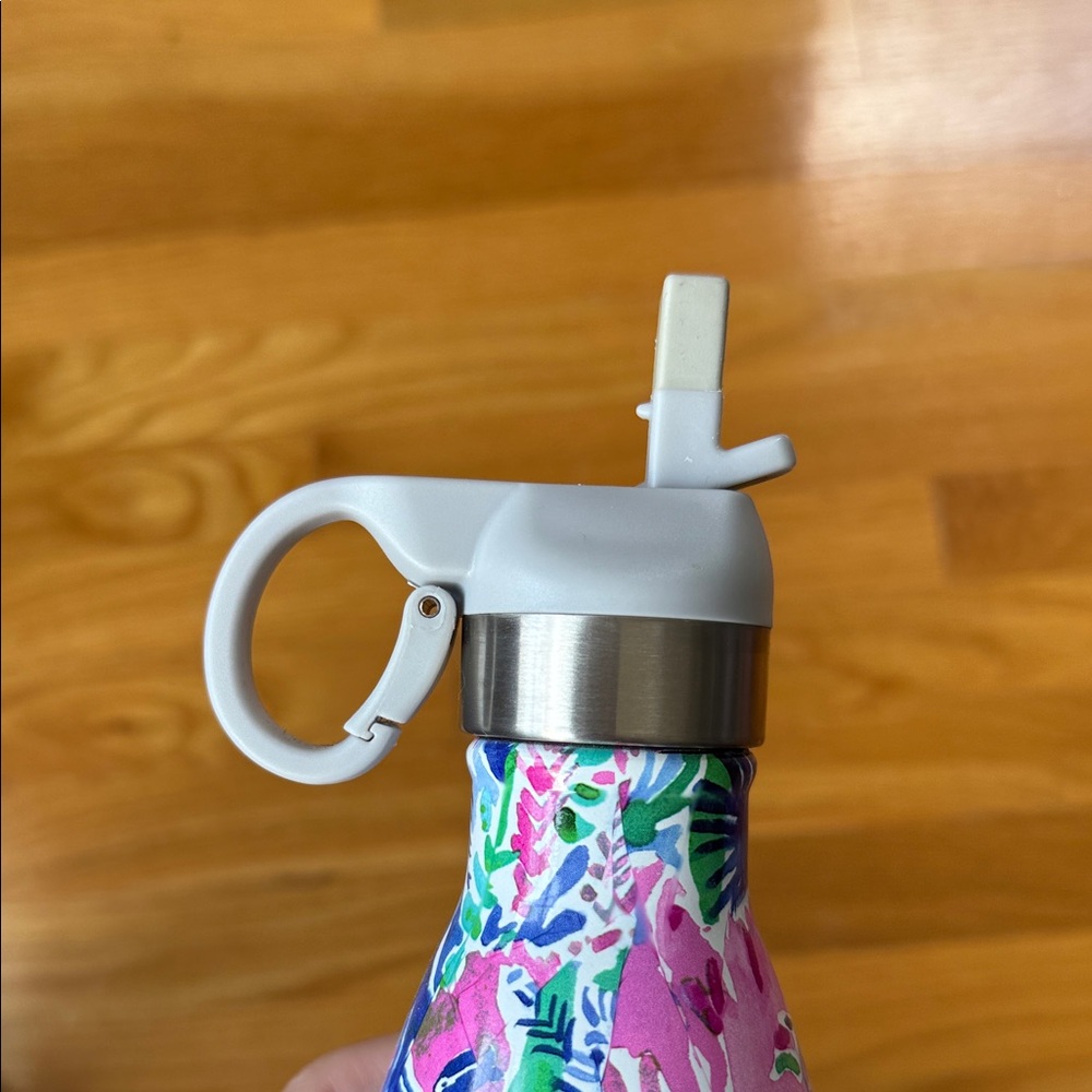 EUC Lilly Pulitzer x S’well water bottle - Picture 5 of 5